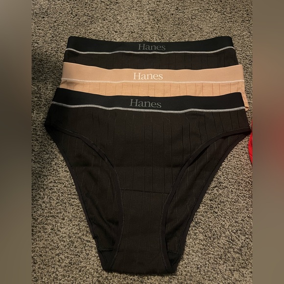 Hanes Cheeky Underwear - Picture 1 of 2